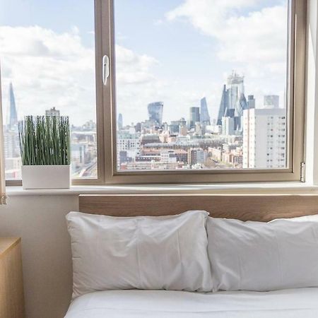 Modern 1 Bedroom Apartment In E1 With Great Views Londra Esterno foto