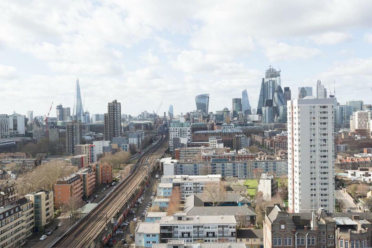 Modern 1 Bedroom Apartment In E1 With Great Views Londra Esterno foto