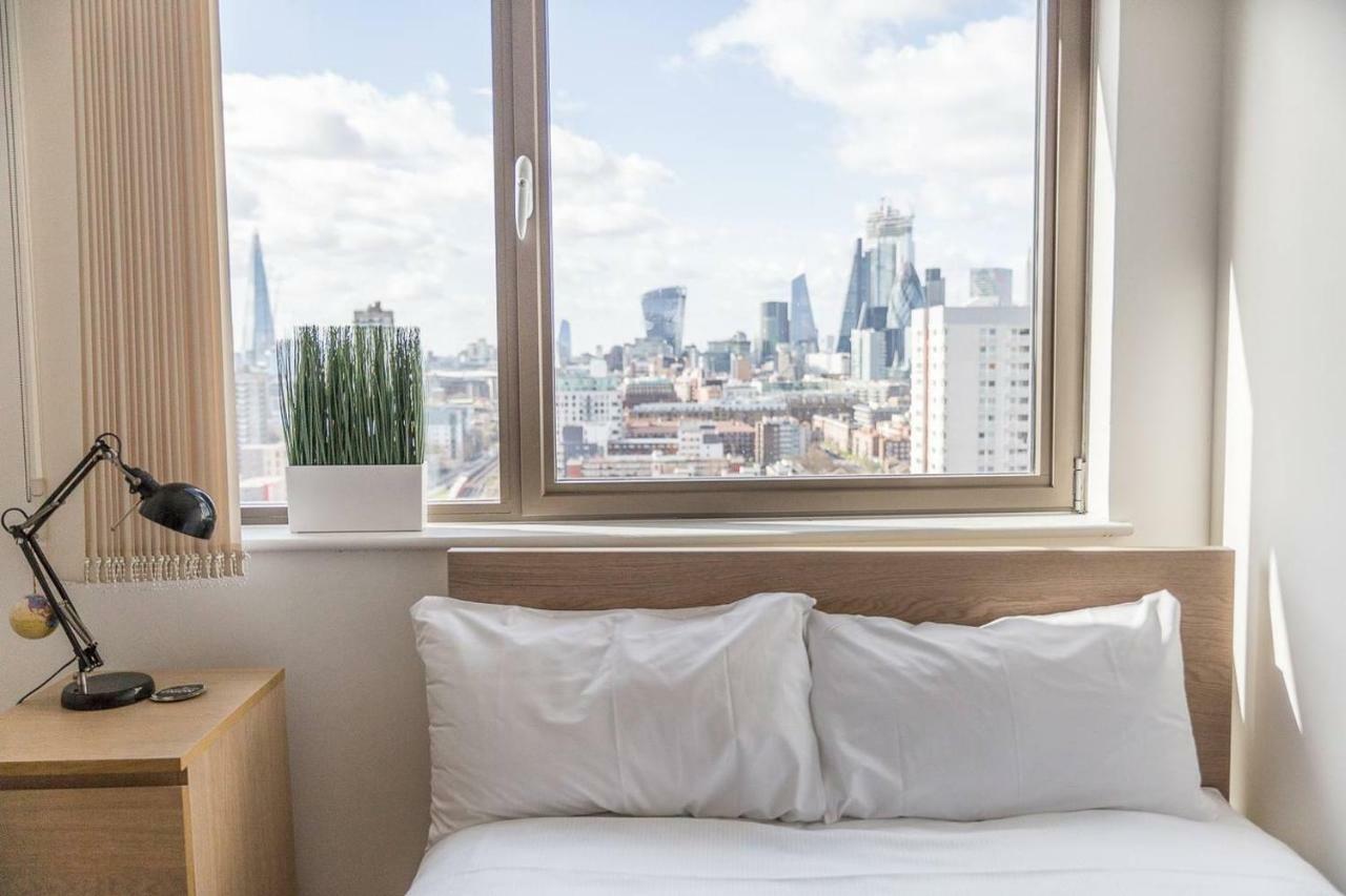 Modern 1 Bedroom Apartment In E1 With Great Views Londra Esterno foto